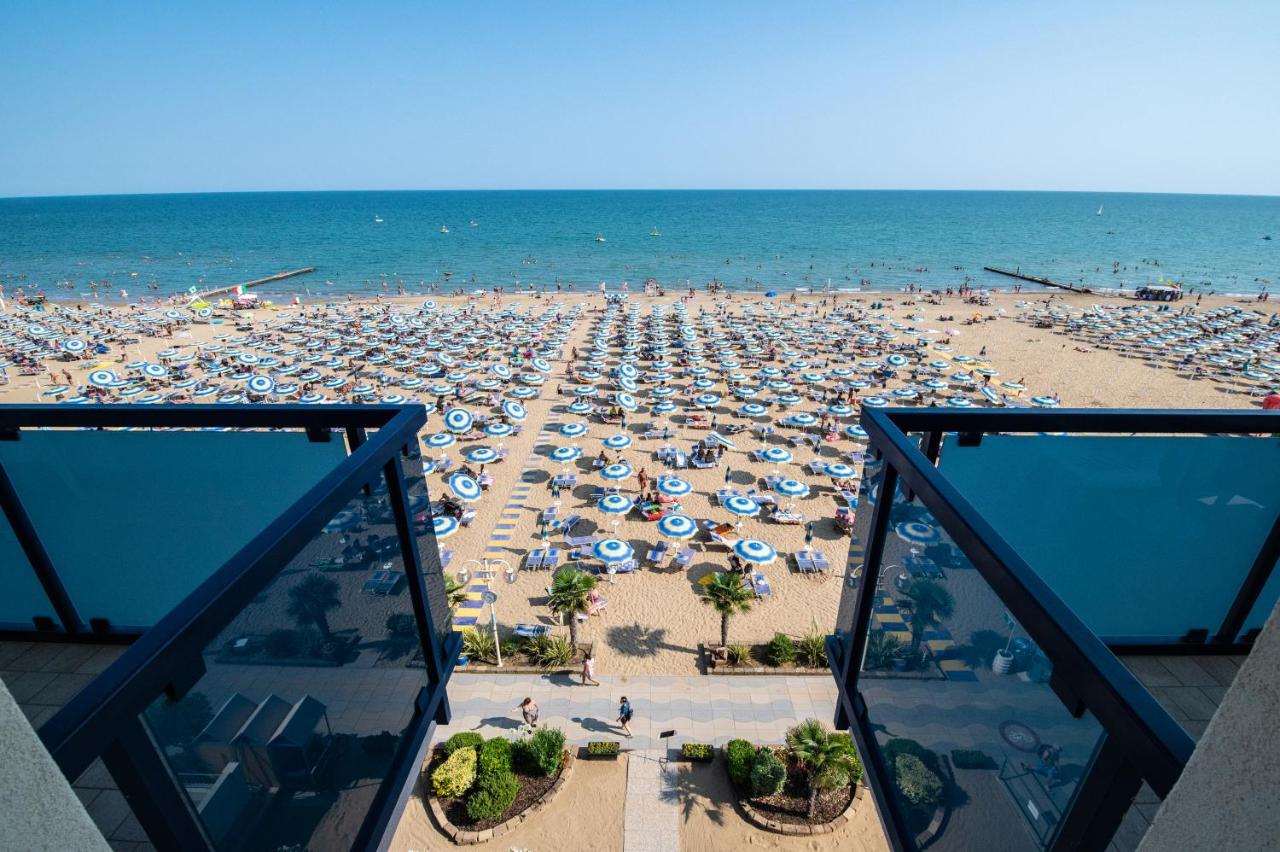 Hotel Souvenir Lido di Jesolo Exteriör bild