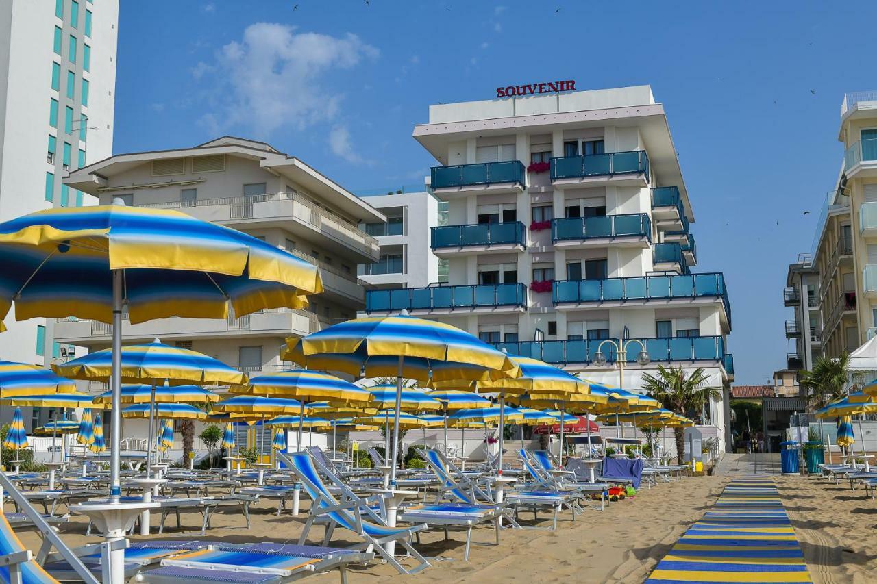 Hotel Souvenir Lido di Jesolo Exteriör bild