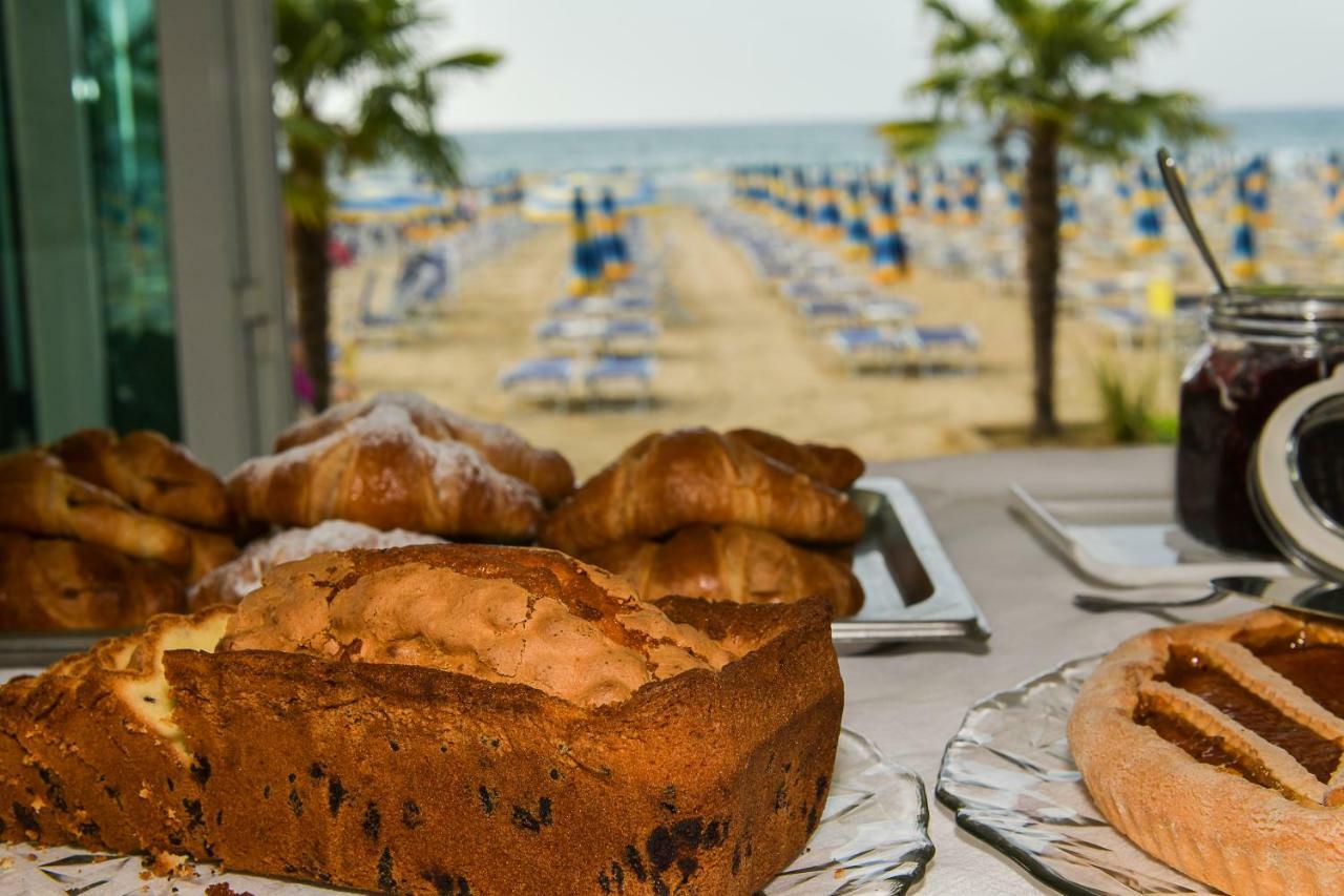 Hotel Souvenir Lido di Jesolo Exteriör bild